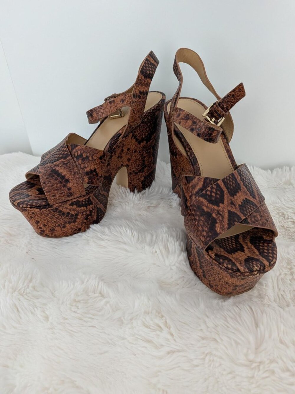 Michael Kors Divia Python Platform Sandals - Size 8M - Picture 4 of 8